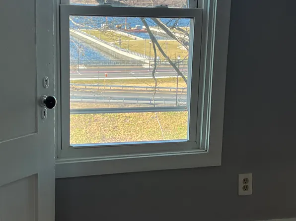 (undisclosed Address), Fall River, MA 02720