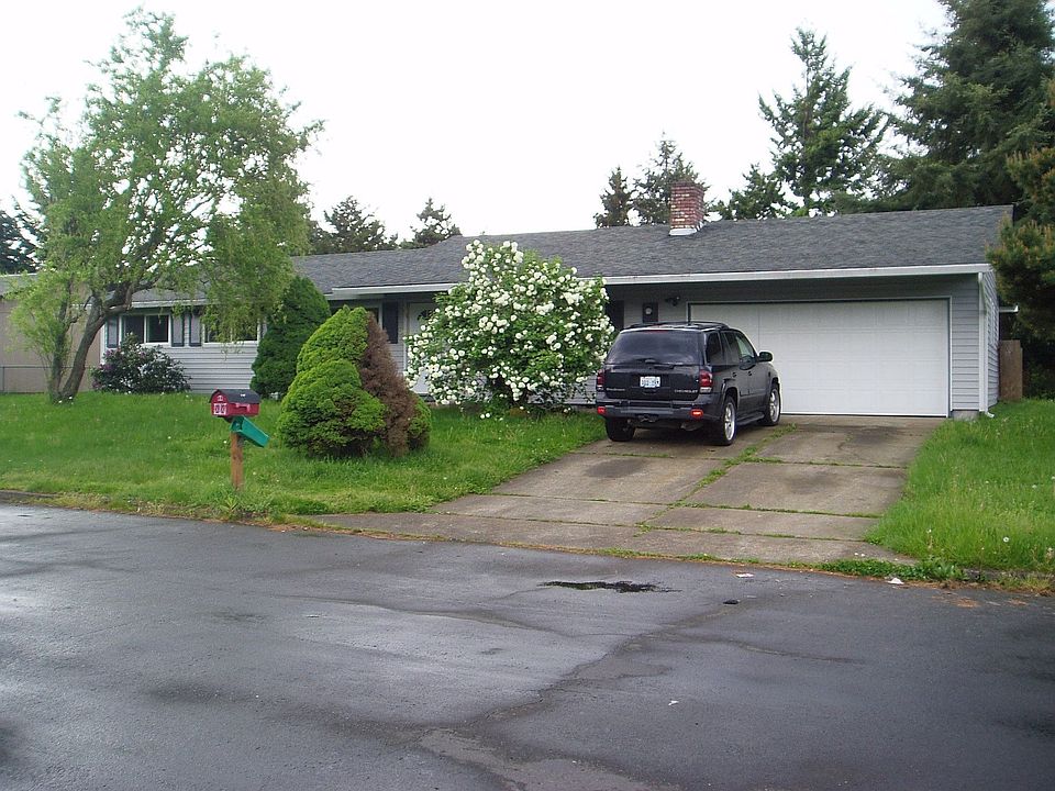 1st image of 5705 NE 113th St