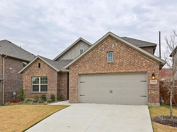 3rd image of 2326 Hillview Dr