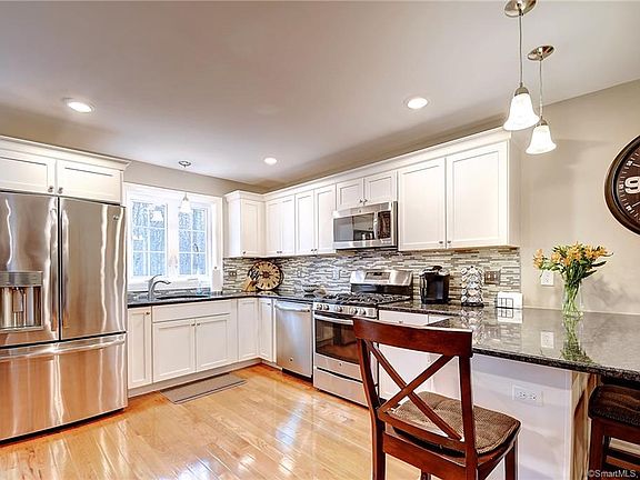 4th image of 2118 Meriden Waterbury Tpke #29