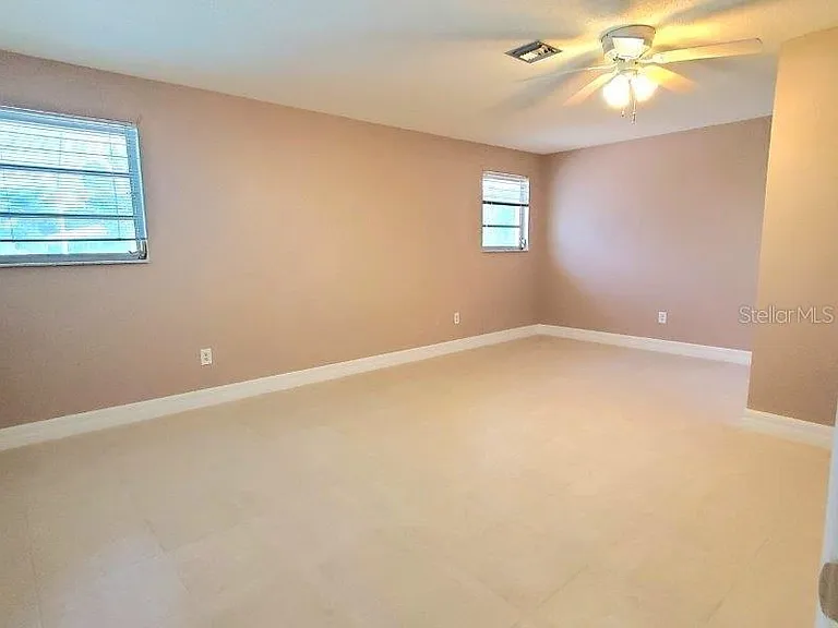 910 Santa Brigida Ct — Photo 14