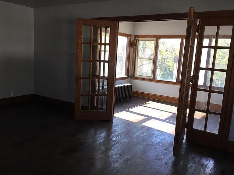 930 Emerald St #3A — Photo 8