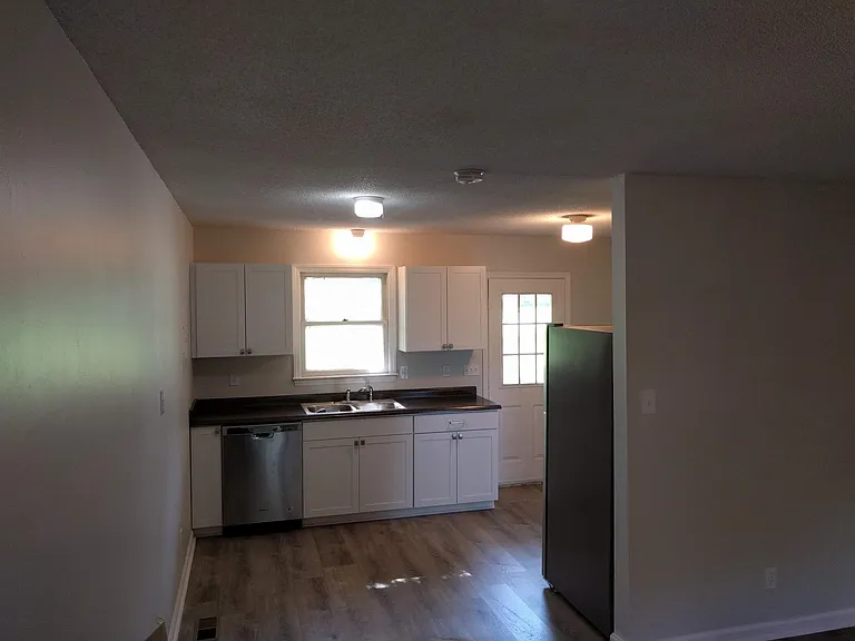 628 Cedar St #A — Photo 8