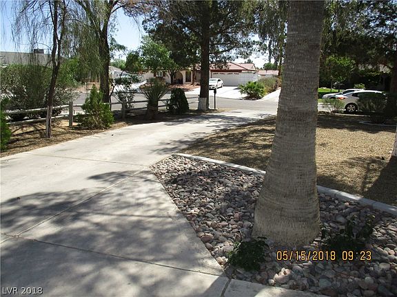 5th image of 4633 W Lost Creek Ct