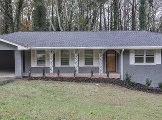 2906 W Potomac Dr, East Pt, GA 30344