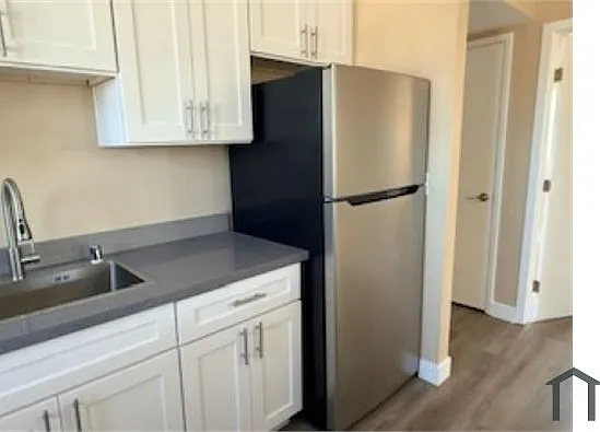2922 Dohr St #C — Photo 6