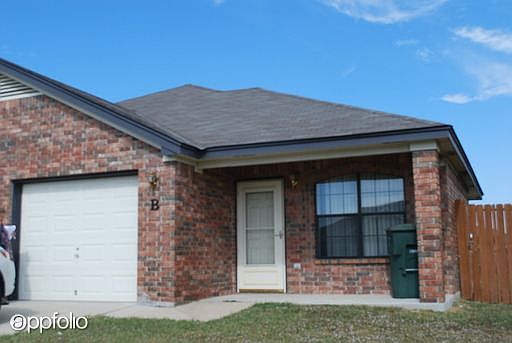 1st image of 1304 Chips Dr