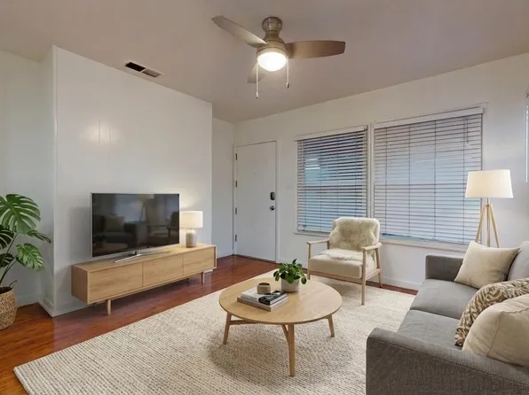 9026 Reading Ave #9026, Los Angeles, CA 90045