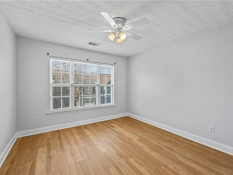6616 Splashwater Dr — Photo 23