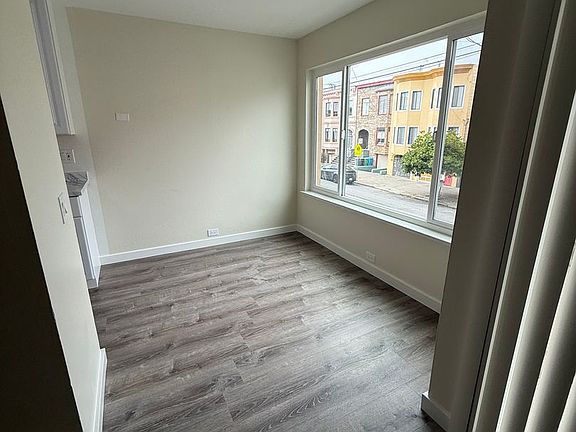 3rd image of 554 6th Ave APT 102