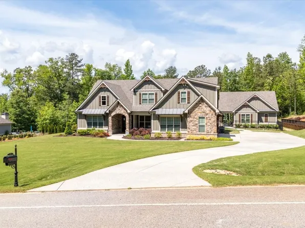 105 Tee Dr, Forsyth, GA 31029