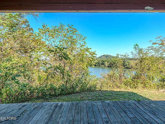 47th image of 2216 French Broad River Rd