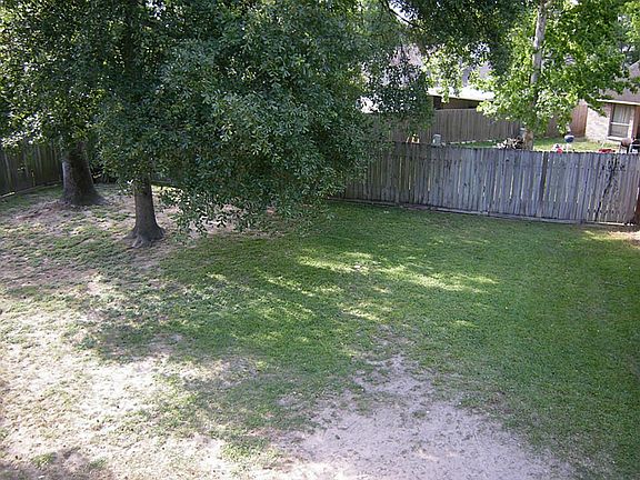 2nd image of 18727 Cleeve Close