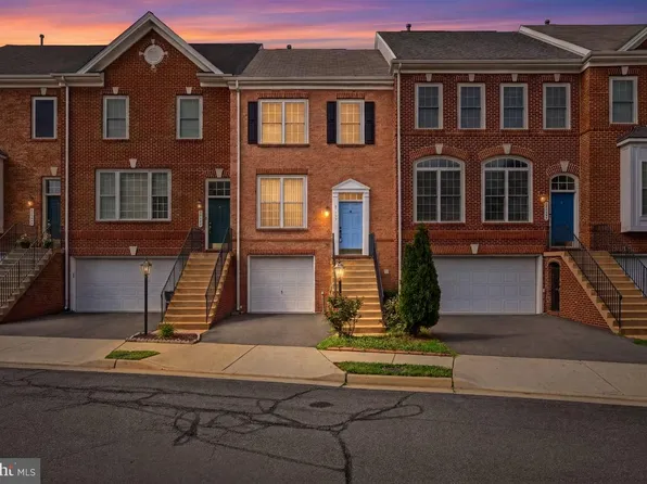 21753 Ladyslipper Sq, Ashburn, VA 20147