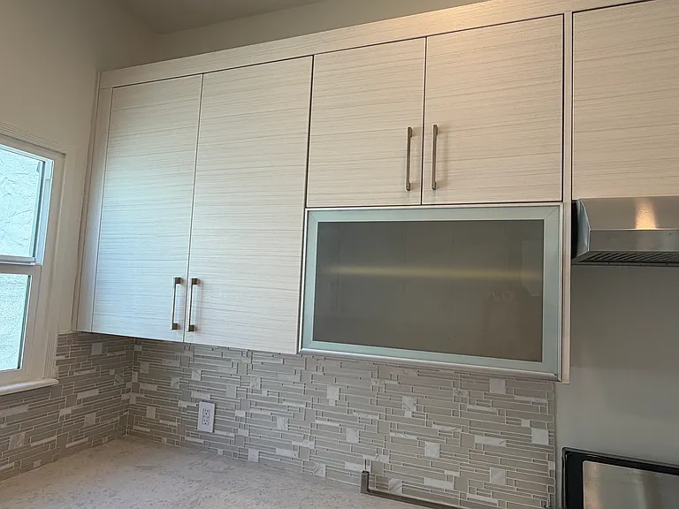 163 N La Peer Dr #C — Photo 12