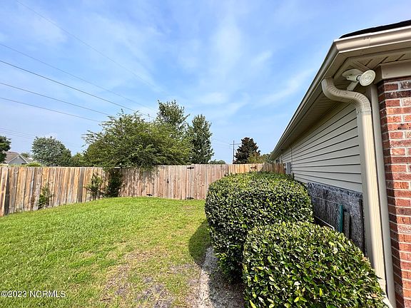 5th image of 2412 Sunburst Court