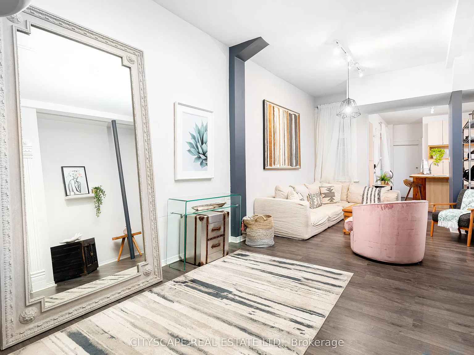 2 bed, $2,700 — Photo 4