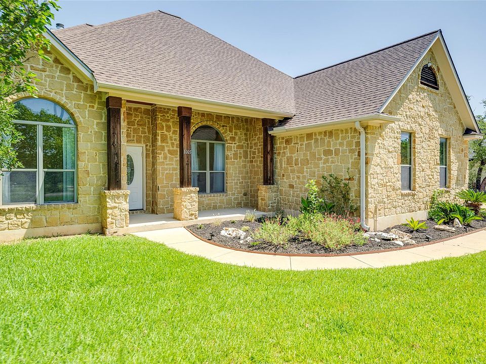 1st image of 1005 Cedar Park Dr