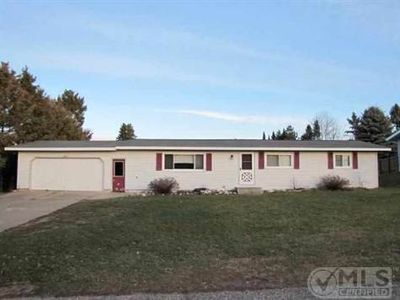 608 Kennedy Rd, Iron Mountain, MI, 49801