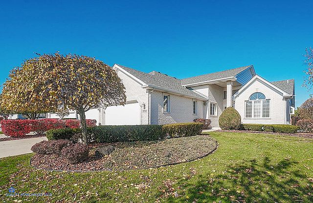 1st image of 9708 Hummingbird Hill Dr