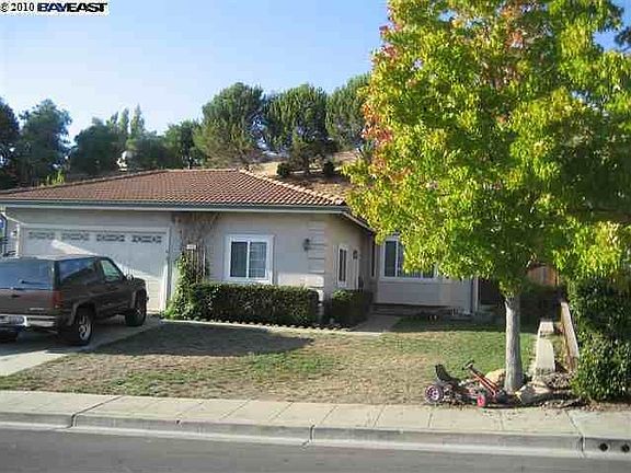 2nd image of 438 Monaco Ave