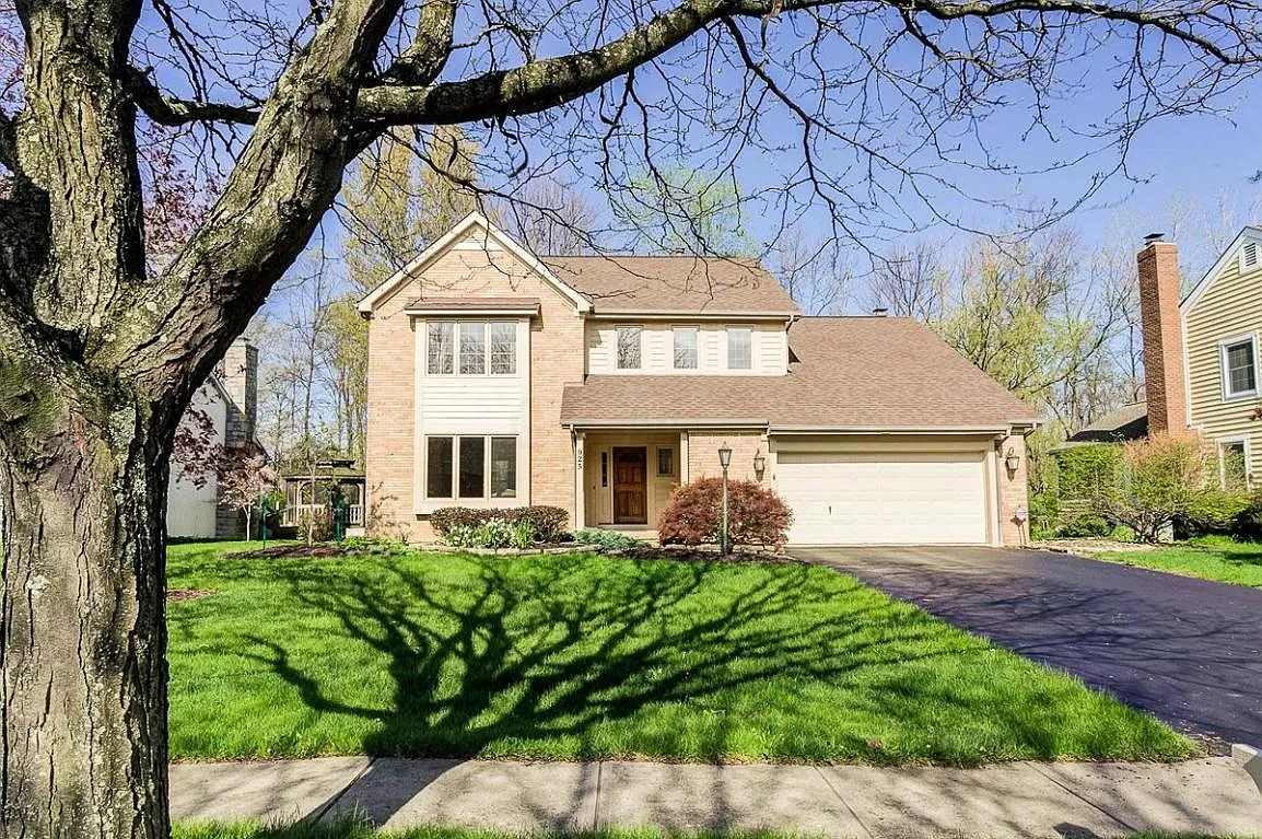 925 Cordero Ln photo 1