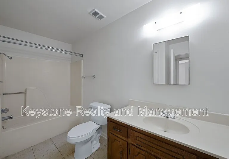 2830C Greenville Rd — Photo 11