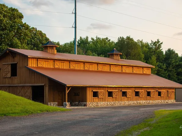 2455 Five Mile Rd, Traverse City, MI 49686