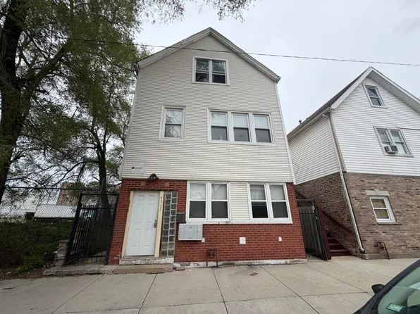 4553 S McDowell Ave #2F, Chicago, IL 60609