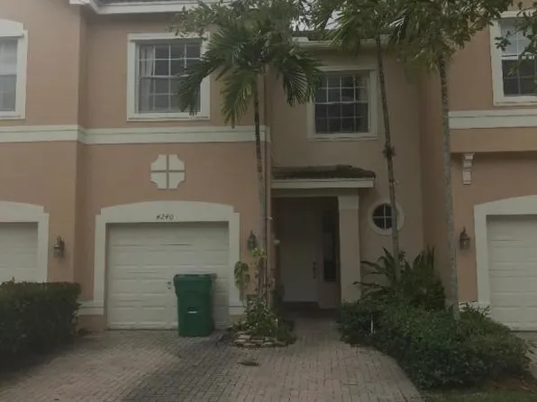 4240 SW 125th Ln, Miramar, FL 33027