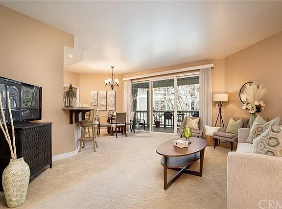 4th image of 10401 Garden Grove Blvd APT 5