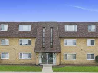 10425 Natoma Ave APT 4, Chicago Ridge, IL 60415