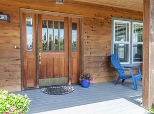 1393 Everette Ln, Freeland, WA 98249