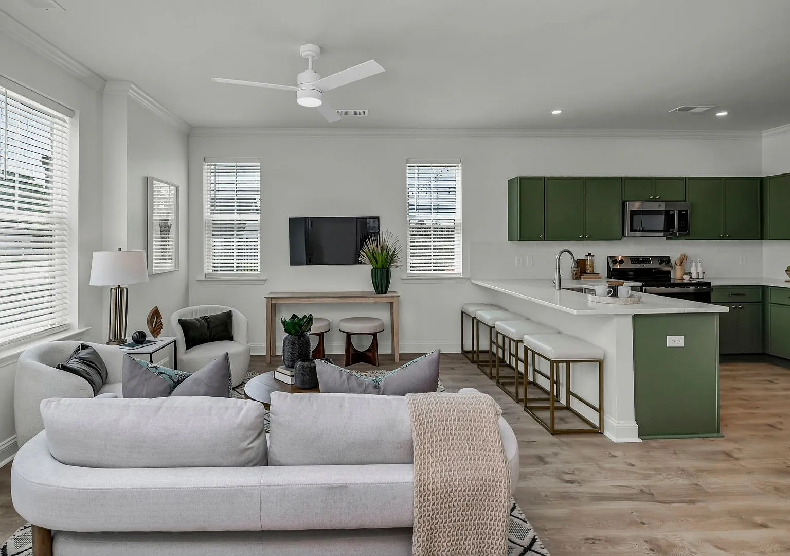 Brand New Rosewood Townhomes! Only 5 Left! — Photo 3