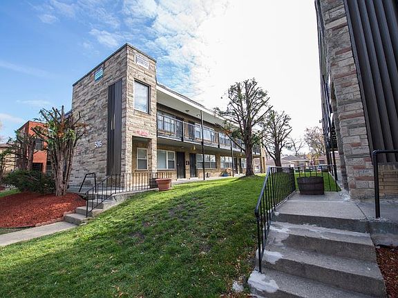 2nd image of 5019 W Jackson Blvd #5019