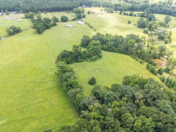 5th image of 1730 Blackburn Rd