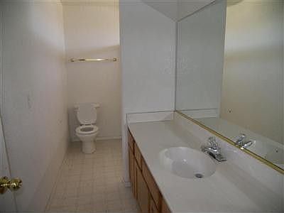 3rd image of 15238 Vasquez Ln