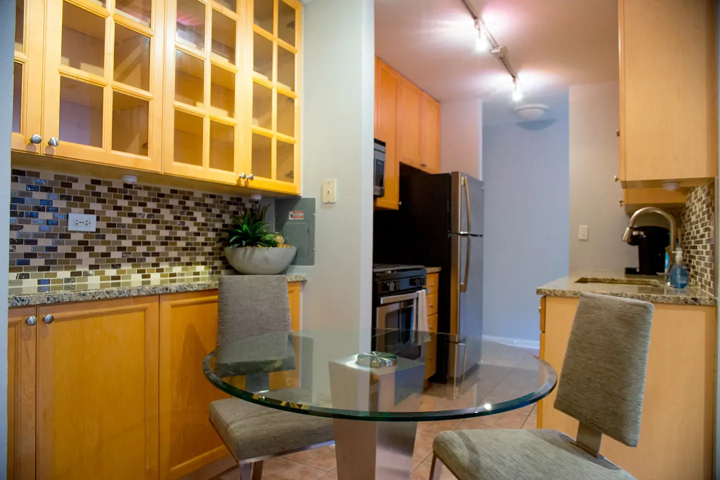 1 bed, 600 sqft, $1,669 — Photo 2