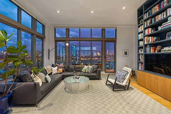 Sold by Compass | media 32