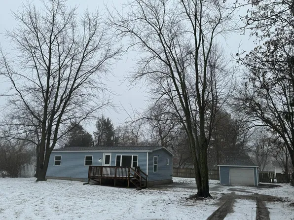 2797 E 1071 N #10, Demotte, IN 46310