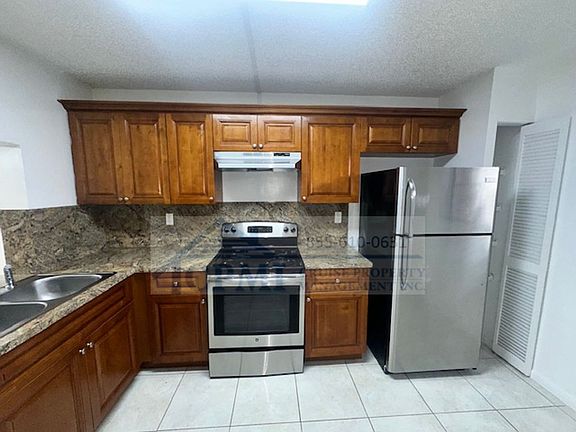 4th image of 9000 NW 28th Dr APT 1202