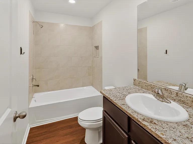 3819 Leighton Hbr — Photo 19