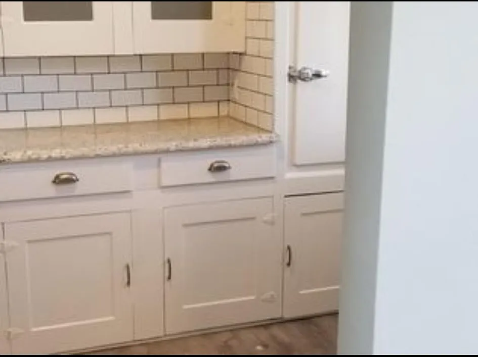 2 bed, 950 sqft, $1,100 — Photo 3