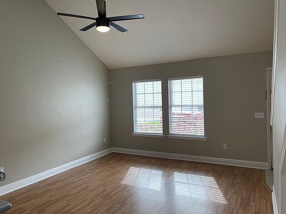 4th image of 3303 Sugar Berry Way