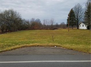 Island Rd, Grafton, OH 44044