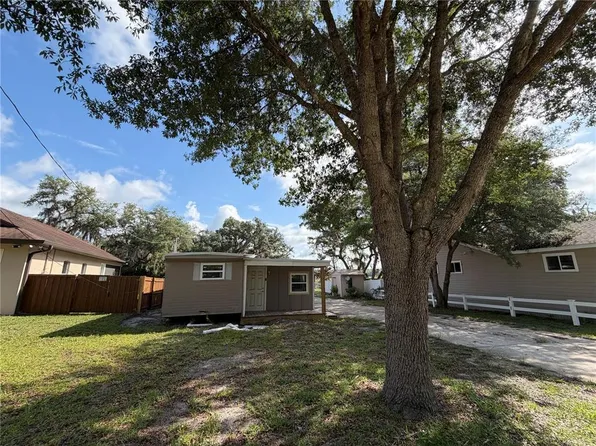 24911 NE 135th St, Salt Springs, FL 32134