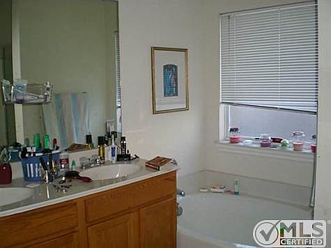 4th image of 6932 Willow Crest Dr