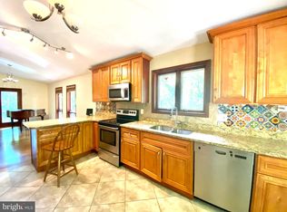 210 Geneva Ave, Silver Spring, MD 20910