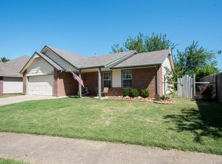 1504 W Galveston St, Broken Arrow, OK 74012