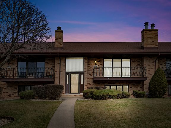 2nd image of 10642 Melissa Dr #105